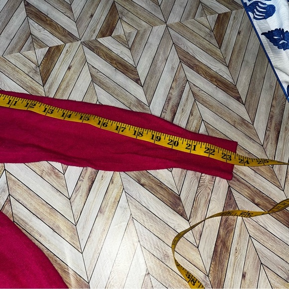 HOLLISTER V Neck Pink Y2K Sweater Casual Soft Sz Small - Picture 10 of 10